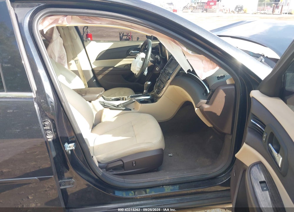 2015 CHEVROLET MALIBU VIN: 1G11D5SL6FF288148
