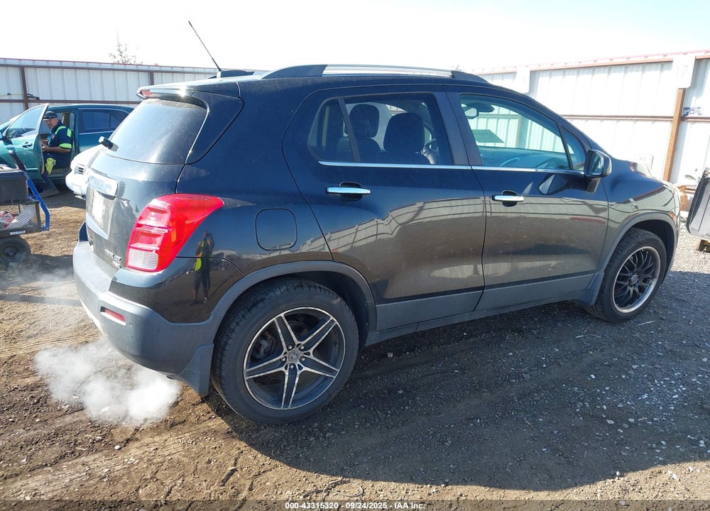 2015 CHEVROLET TRAX VIN: 3GNCJTSB5FL230372