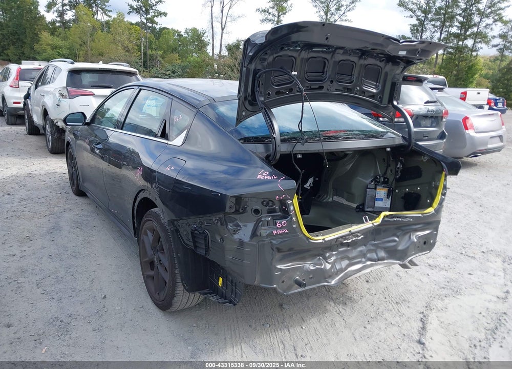 2025 KIA K4 VIN: 3KPFW4DC8SE108381