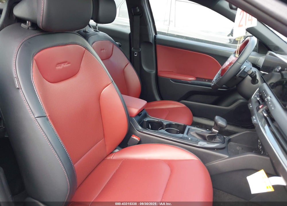 2025 KIA K4 VIN: 3KPFW4DC8SE108381