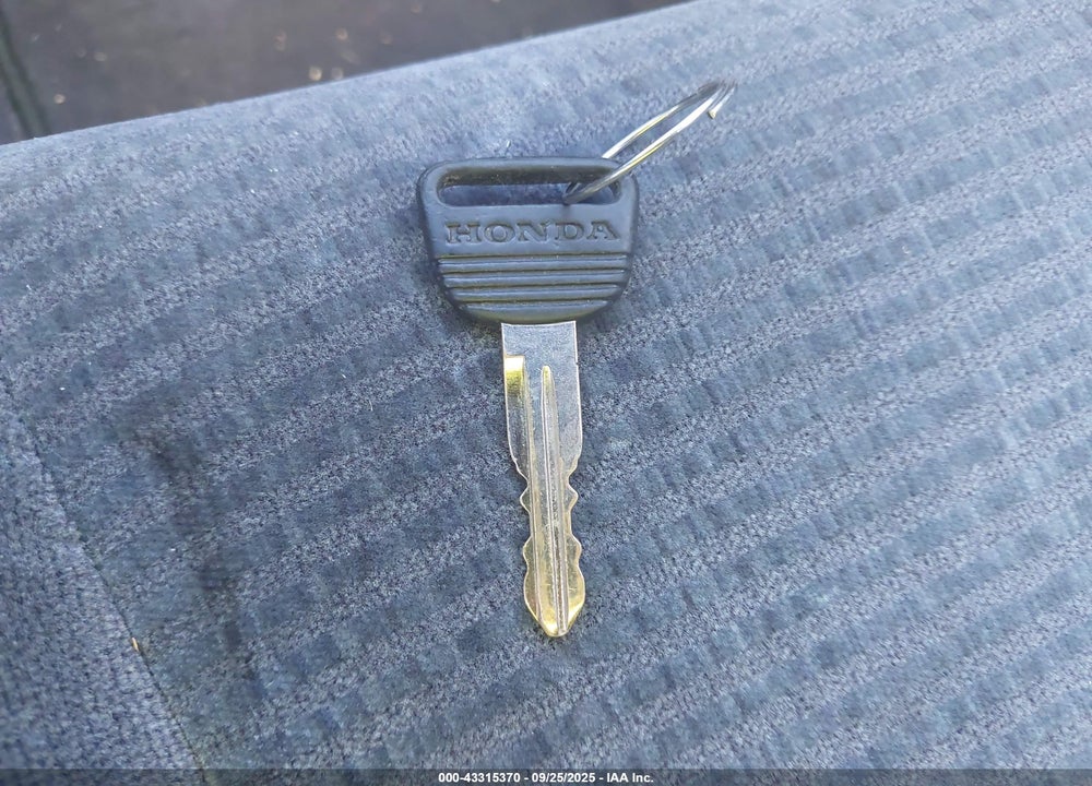 1995 HONDA CIVIC EX VIN: 1HGEJ1225SL003261