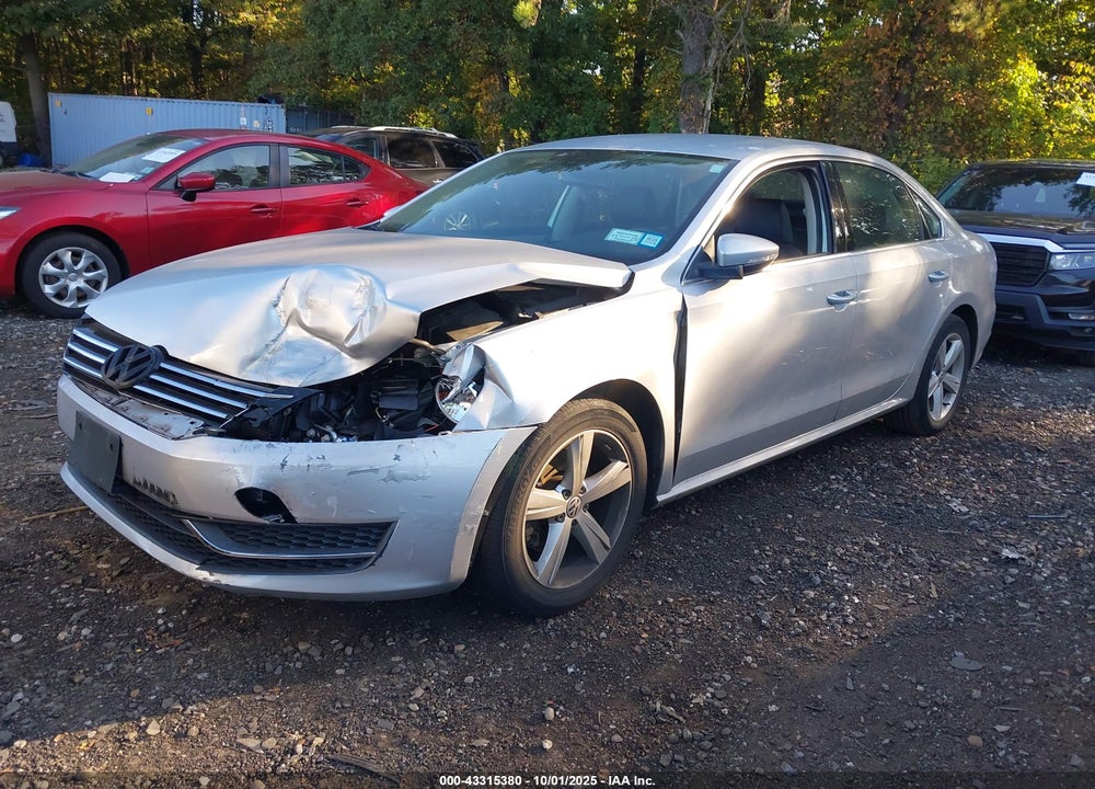 2012 VOLKSWAGEN PASSAT VIN: 1VWBP7A37CC099812
