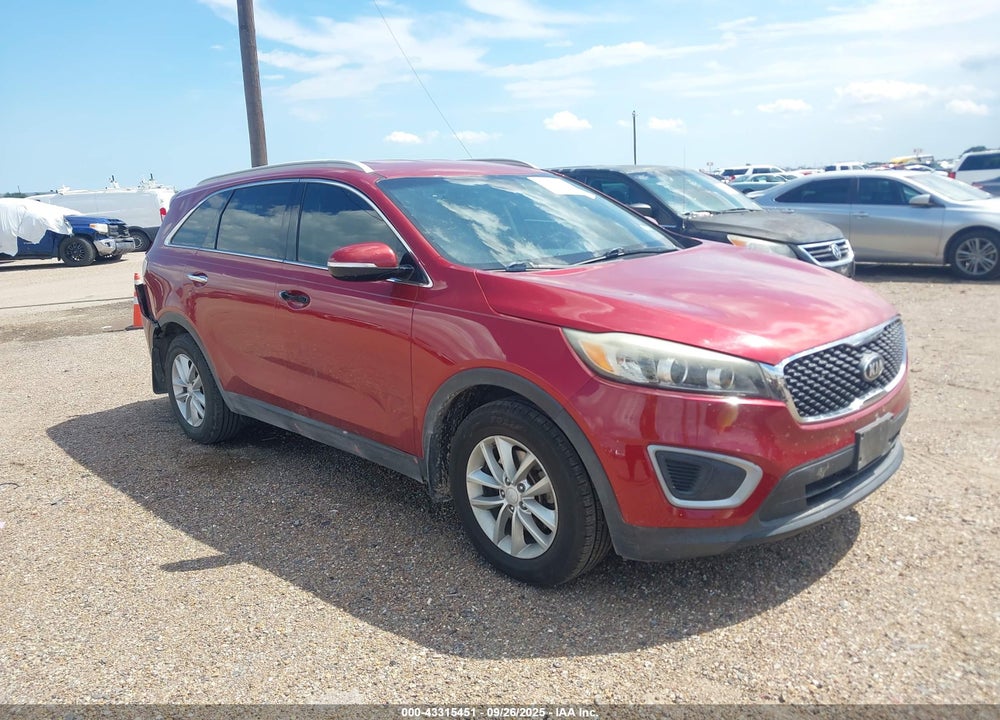 2018 KIA SORENTO 2.4L LX VIN: 5XYPG4A39JG404145