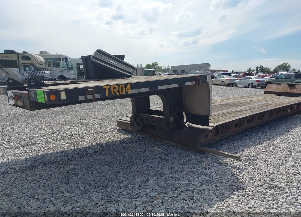 2014 FONTAINE TRAILER CO RENEGADE VIN: 13N348201E3560799