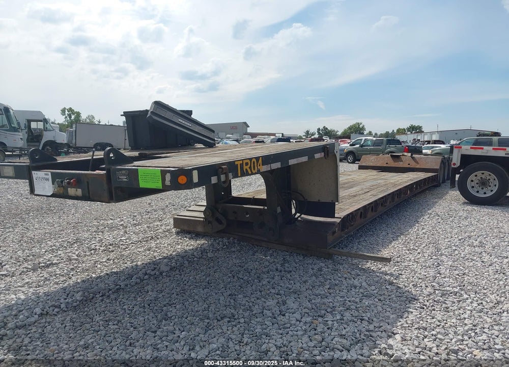 2014 FONTAINE TRAILER CO RENEGADE VIN: 13N348201E3560799