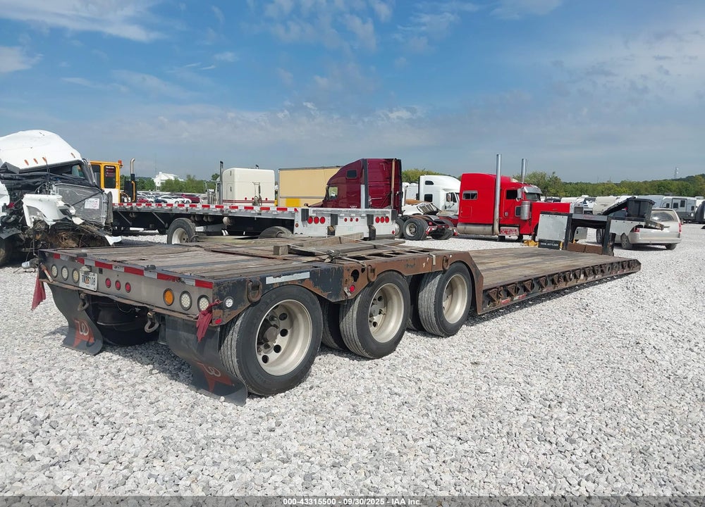 2014 FONTAINE TRAILER CO RENEGADE VIN: 13N348201E3560799