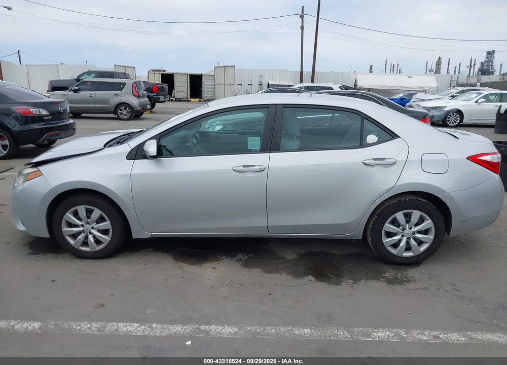 2016 TOYOTA COROLLA VIN: 5YFBURHE6GP523489