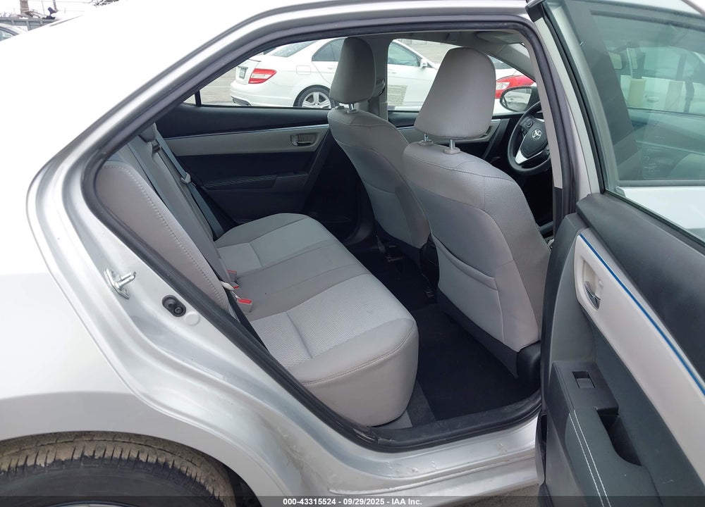 2016 TOYOTA COROLLA VIN: 5YFBURHE6GP523489