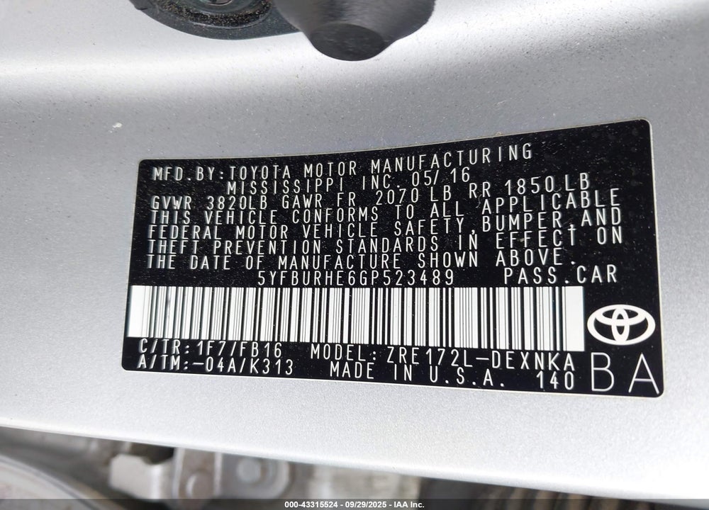 2016 TOYOTA COROLLA VIN: 5YFBURHE6GP523489