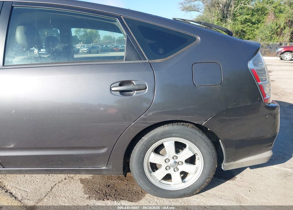 2008 TOYOTA PRIUS VIN: JTDKB20U283434514