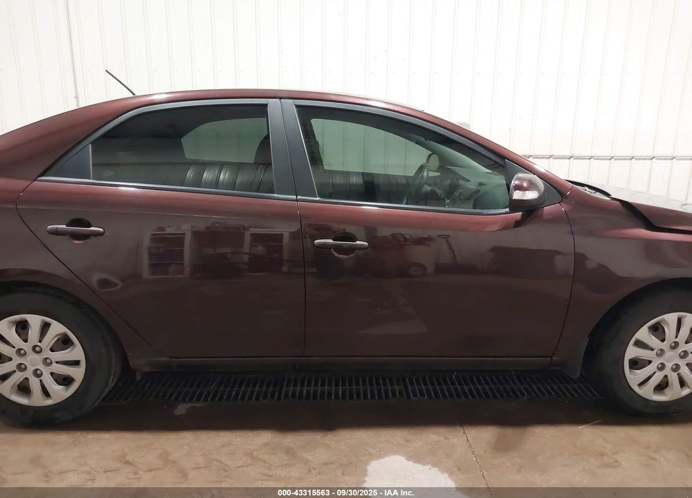 2010 KIA FORTE EX VIN: KNAFU4A26A5855308