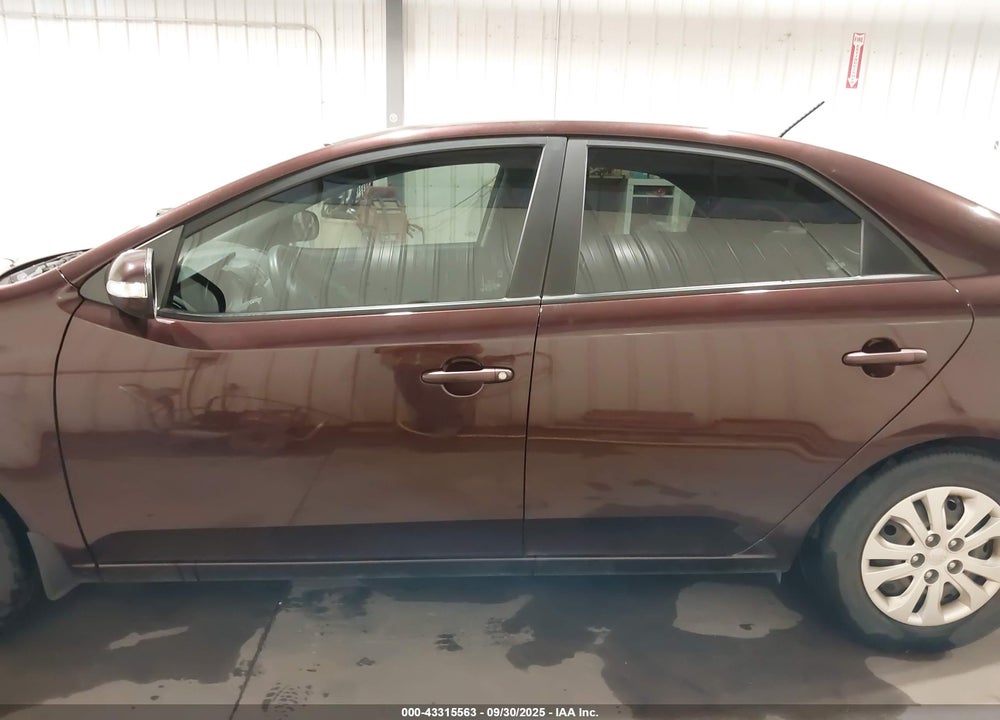 2010 KIA FORTE EX VIN: KNAFU4A26A5855308