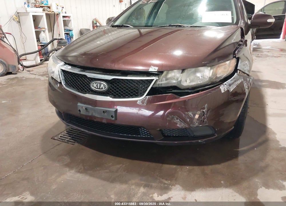 2010 KIA FORTE EX VIN: KNAFU4A26A5855308