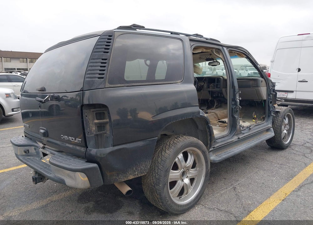 2005 CHEVROLET TAHOE LT VIN: 1GNEC13T85R100074