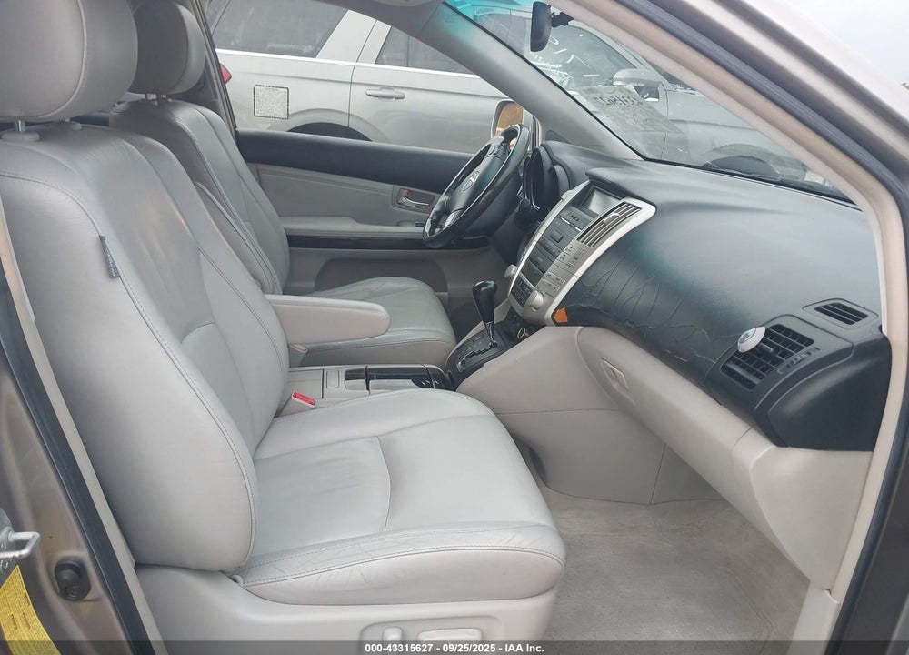 2005 LEXUS RX 330 VIN: JTJGA31U550058687