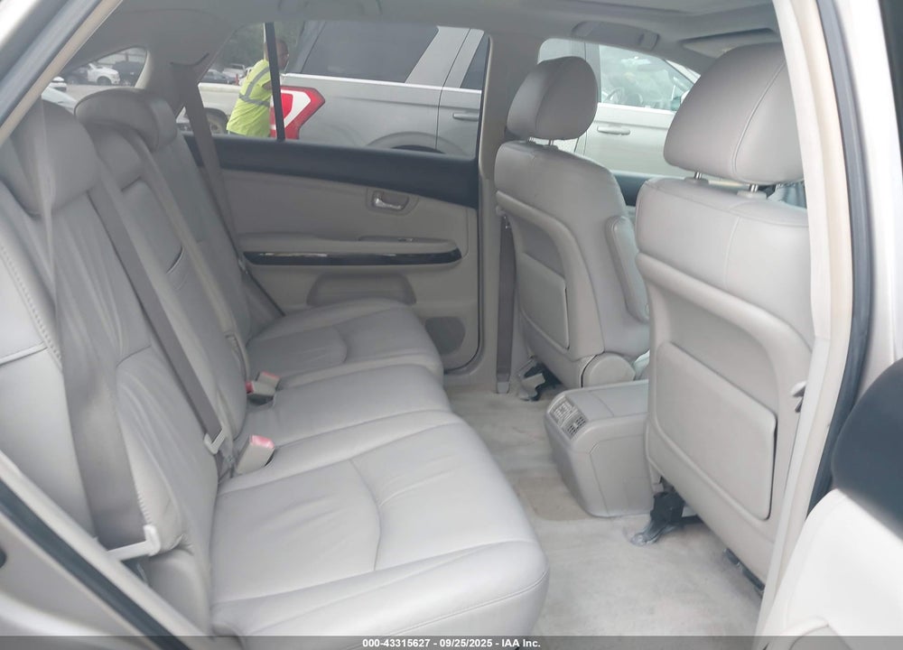 2005 LEXUS RX 330 VIN: JTJGA31U550058687