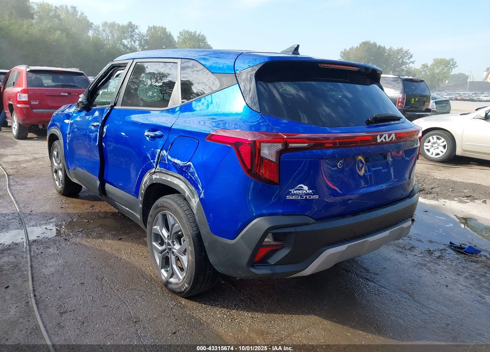 2024 KIA SELTOS LX VIN: KNDEPCAA7R7646568