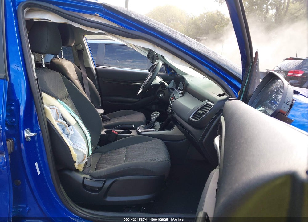 2024 KIA SELTOS LX VIN: KNDEPCAA7R7646568