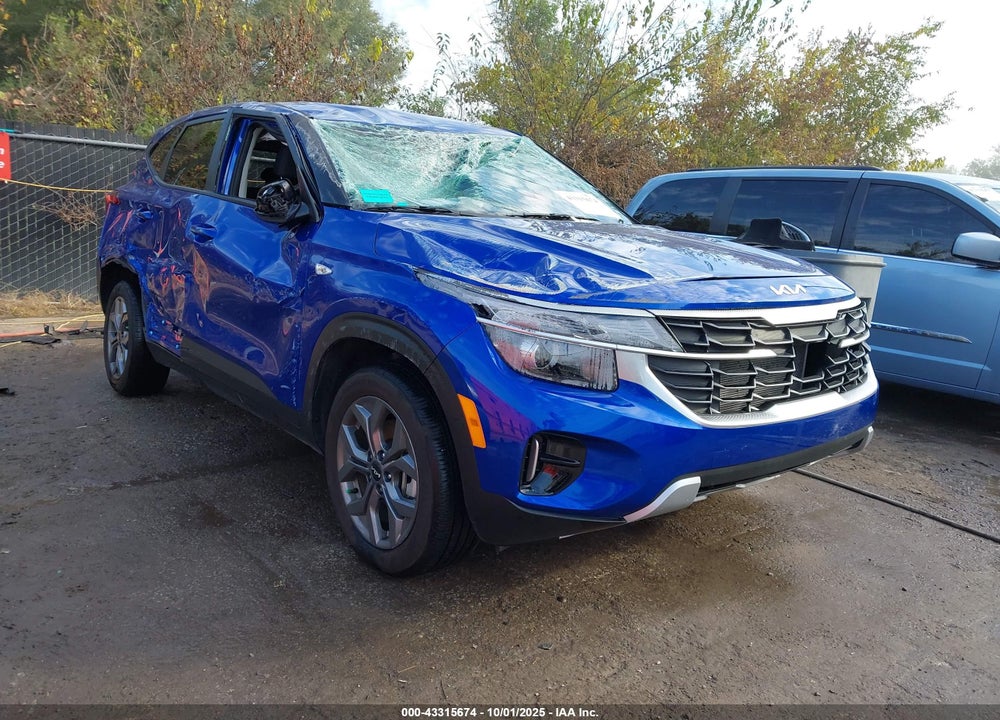 2024 KIA SELTOS LX VIN: KNDEPCAA7R7646568