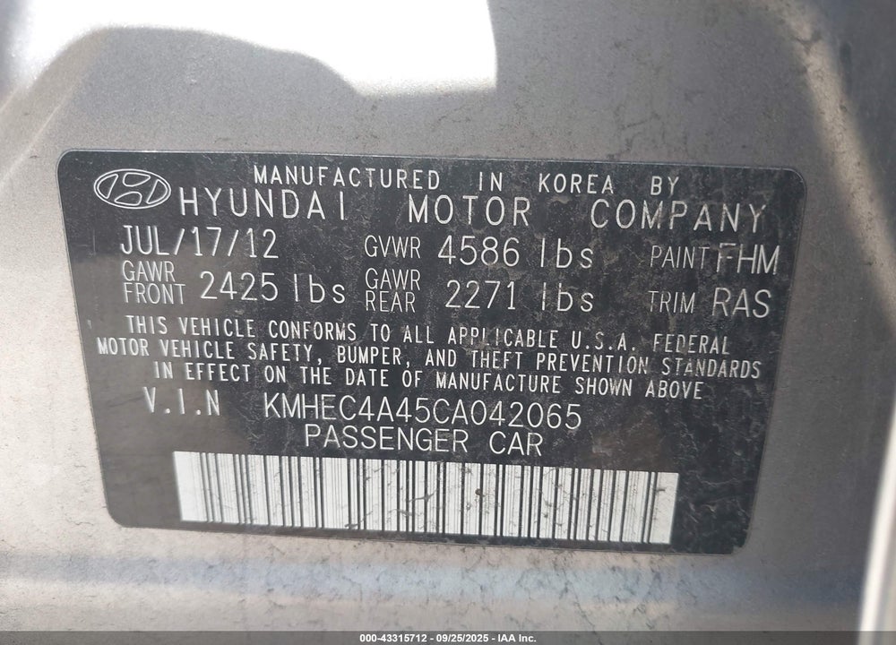 2012 HYUNDAI SONATA HYBRID VIN: KMHEC4A45CA042065