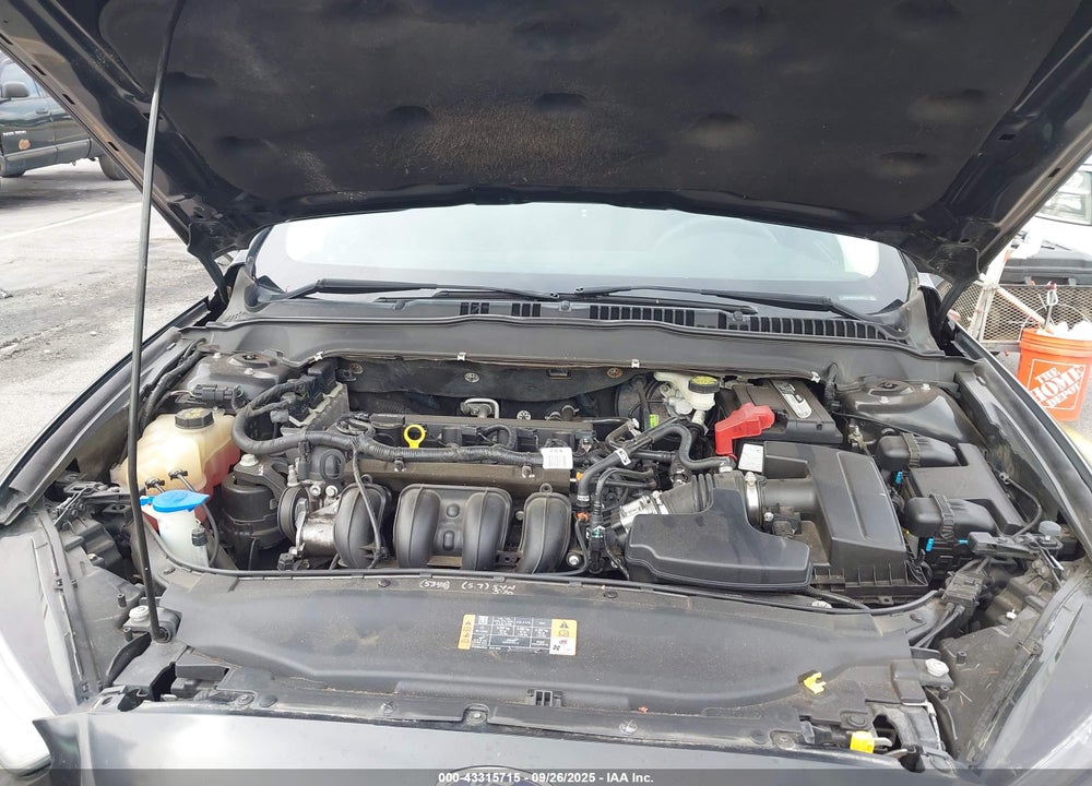 2015 FORD FUSION VIN: 1FA6P0H75F5109773