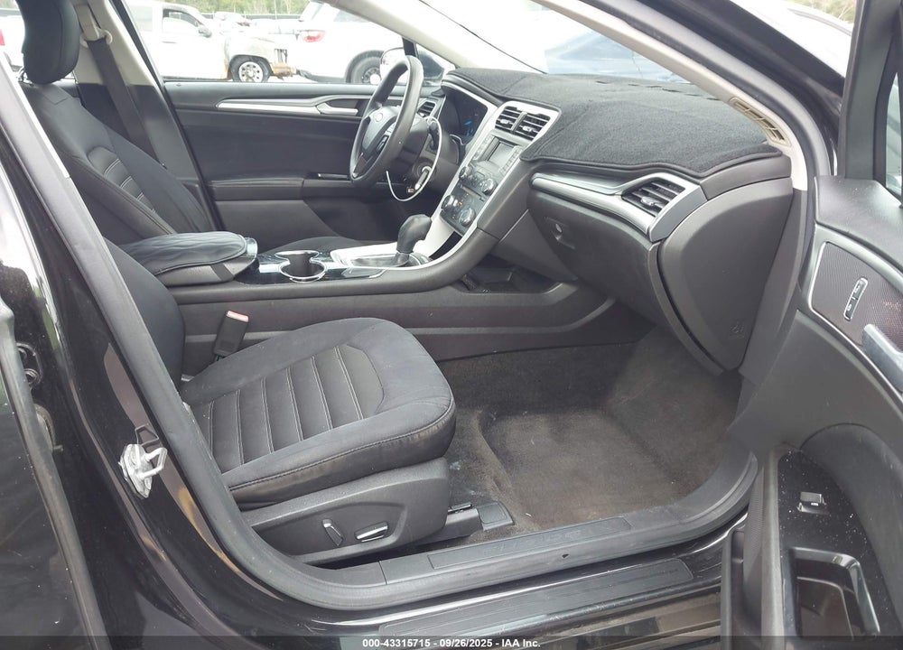 2015 FORD FUSION VIN: 1FA6P0H75F5109773