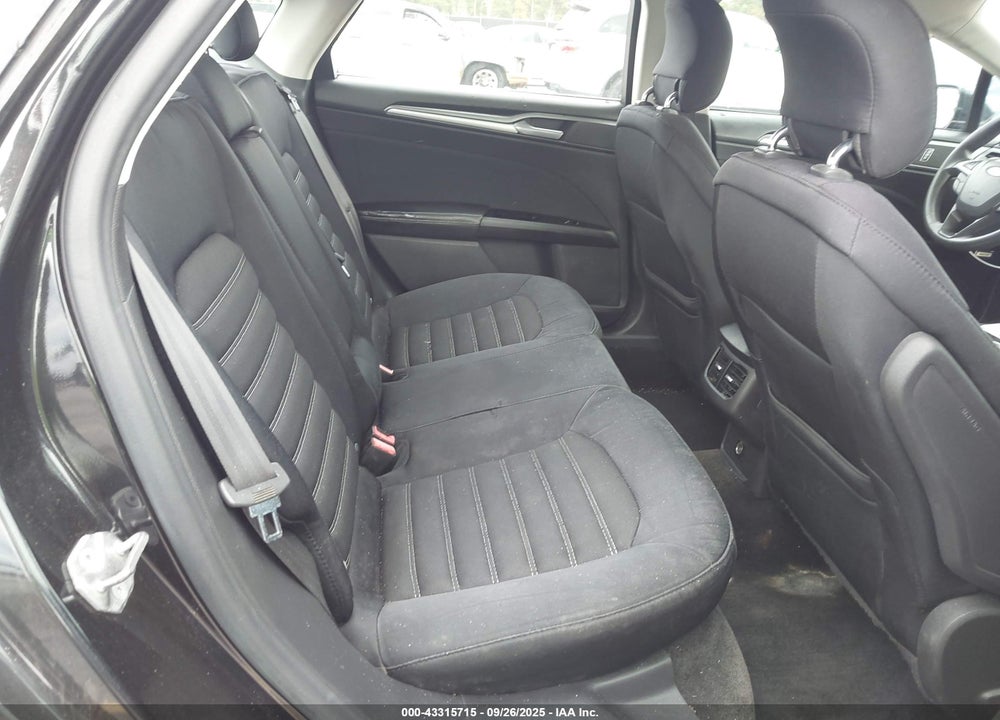 2015 FORD FUSION VIN: 1FA6P0H75F5109773