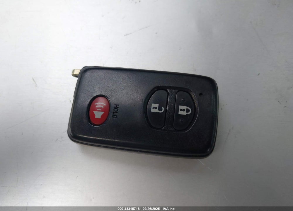 2013 TOYOTA PRIUS THREE VIN: JTDKN3DU7D5680125