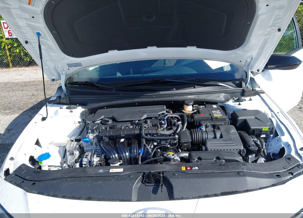 2025 HYUNDAI ELANTRA SEL SPORT VIN: KMHLM4DG0SU079628