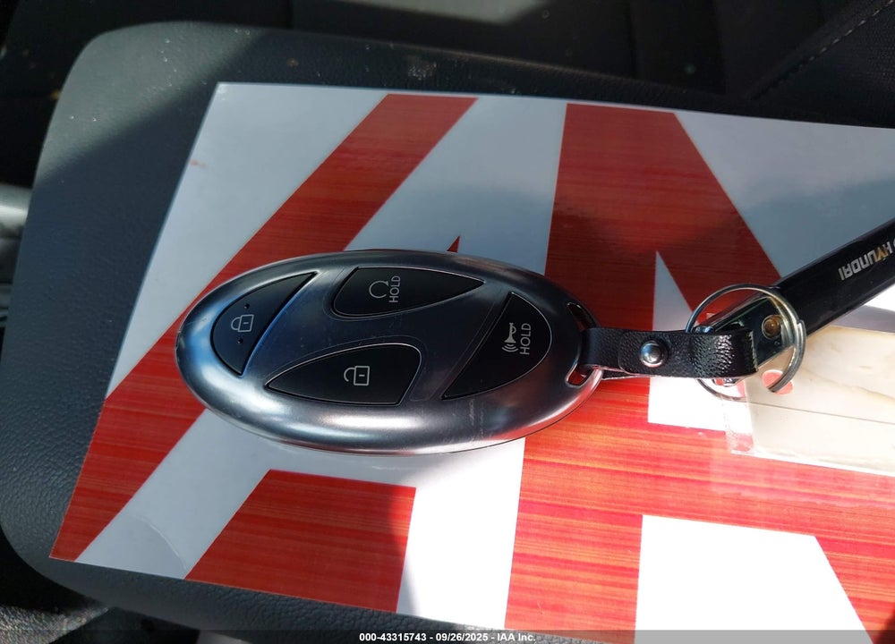 2025 HYUNDAI ELANTRA SEL SPORT VIN: KMHLM4DG0SU079628