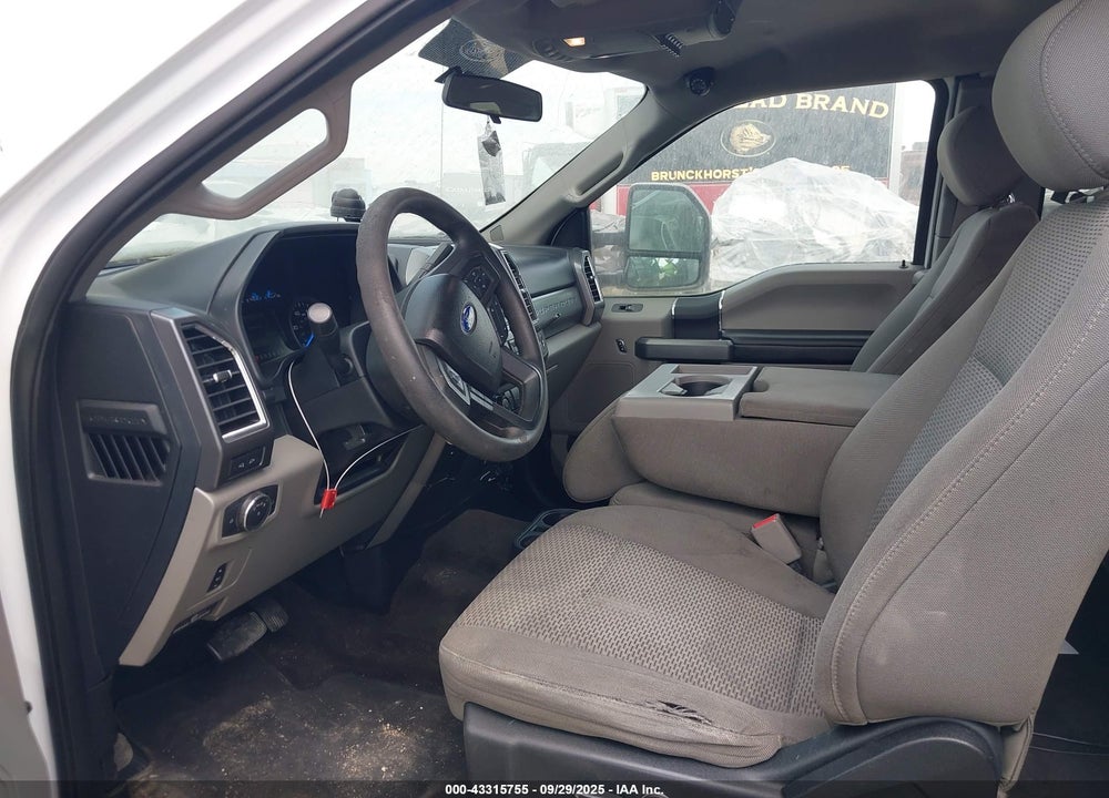 2017 FORD F-550 CHASSIS XLT VIN: 1FD0X5GT3HEE20662