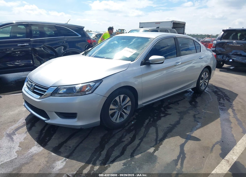2015 HONDA ACCORD VIN: 1HGCR2F37FA069353
