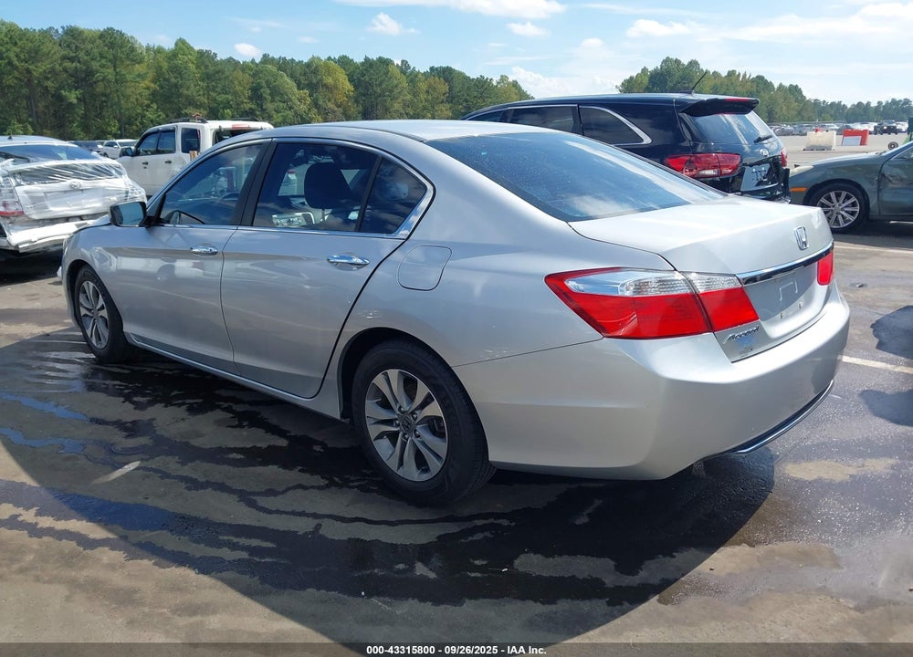 2015 HONDA ACCORD VIN: 1HGCR2F37FA069353