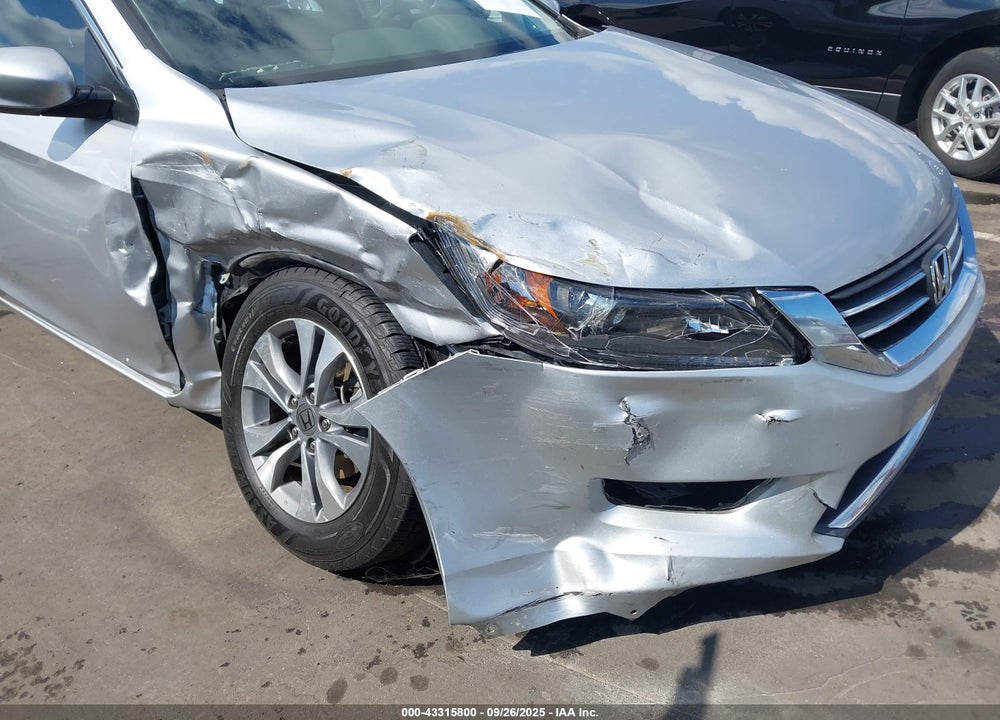 2015 HONDA ACCORD VIN: 1HGCR2F37FA069353