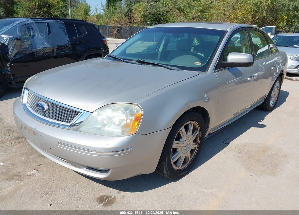 2007 FORD FIVE HUNDRED SEL VIN: 1FAHP24117G102881