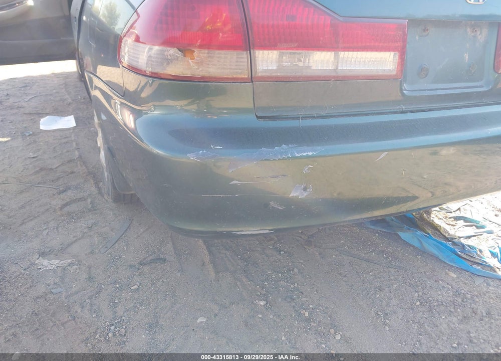 2002 HONDA ACCORD 2.3 EX VIN: JHMCG65892C002677
