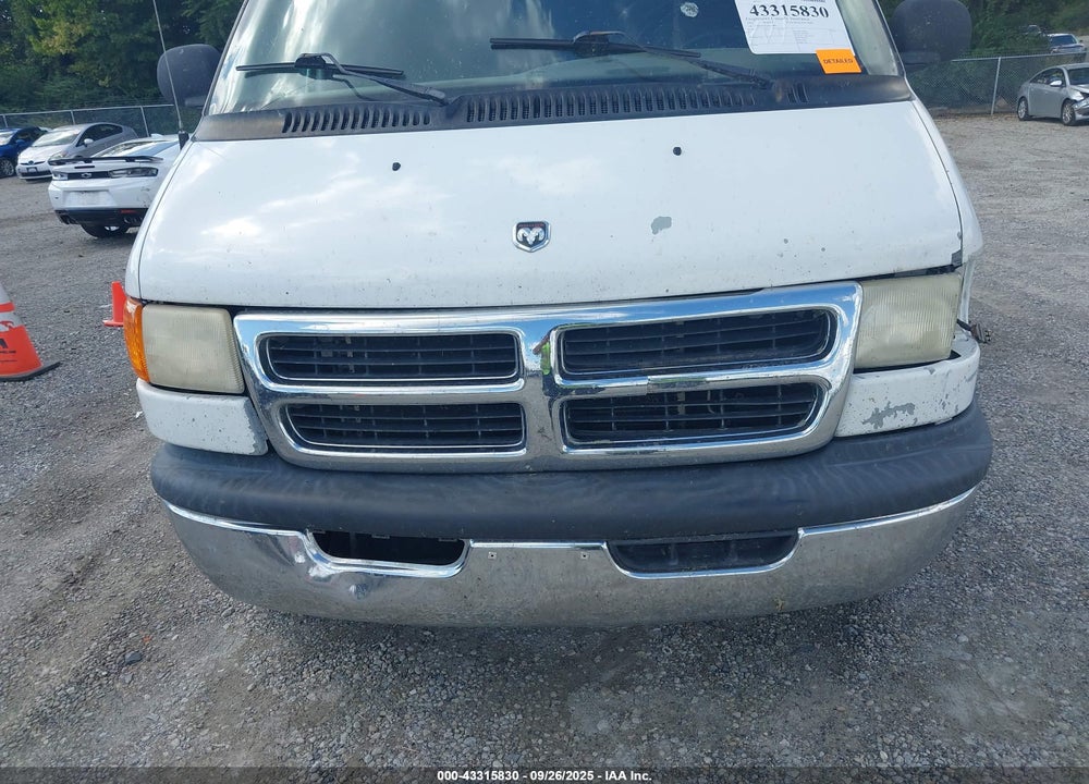 2002 DODGE RAM WAGON 3500 VIN: 2B5WB35Z72K136844