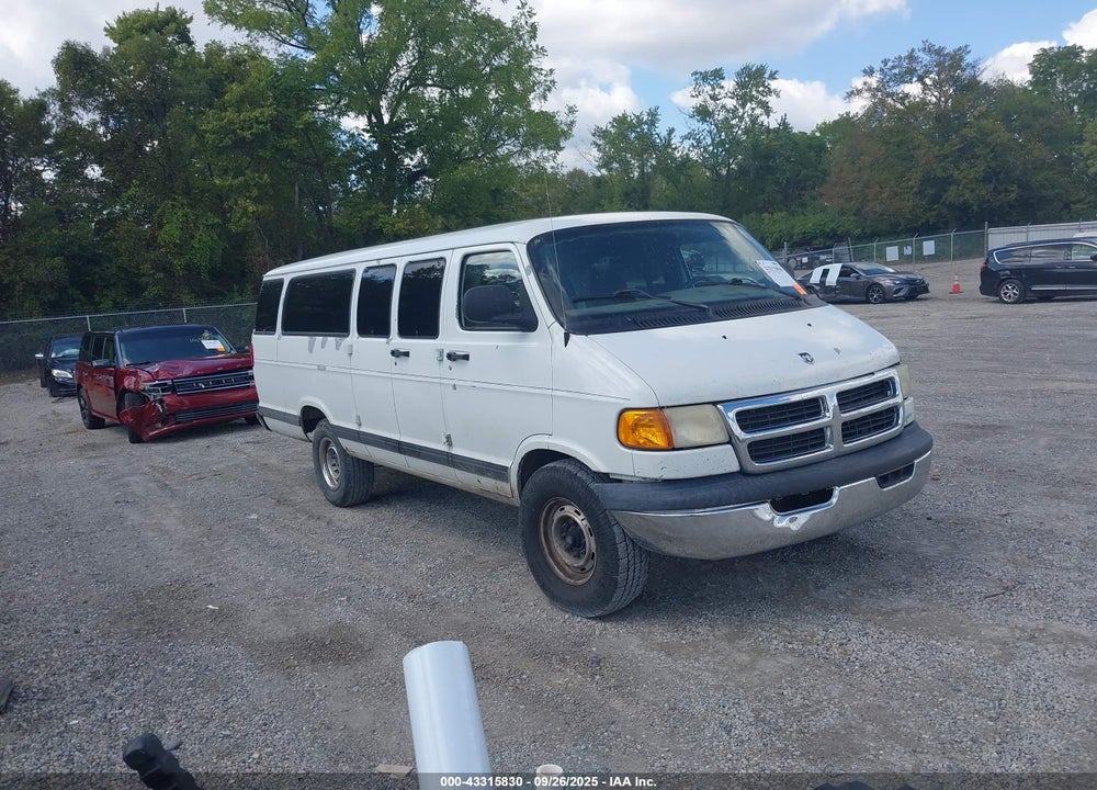 2002 DODGE RAM WAGON 3500 VIN: 2B5WB35Z72K136844