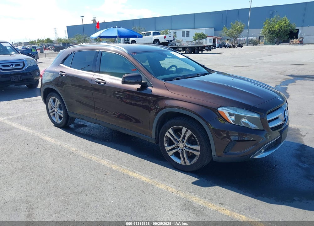 2015 MERCEDES-BENZ GLA 250 4MATIC VIN: WDCTG4GB5FJ126116
