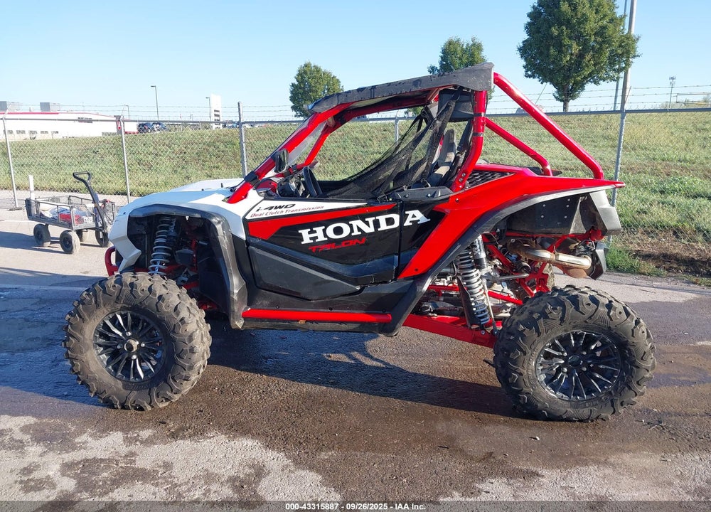 2024 HONDA SXS1000 S2R VIN: 1HFVE0574R4500994