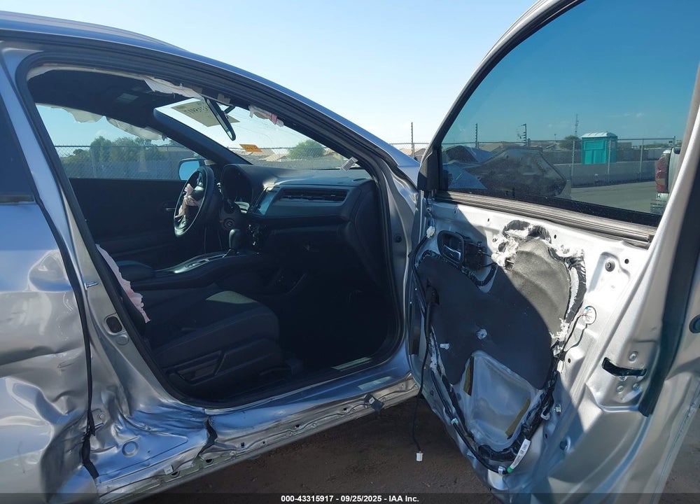 2022 HONDA HR-V VIN: 3CZRU6H1XNM760303