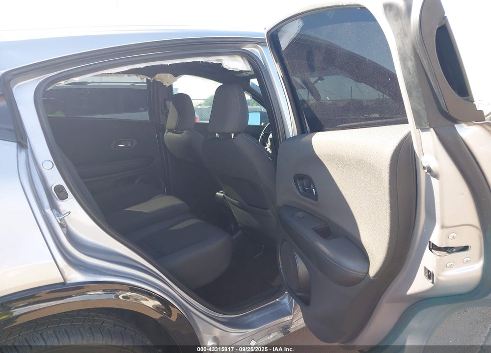 2022 HONDA HR-V VIN: 3CZRU6H1XNM760303