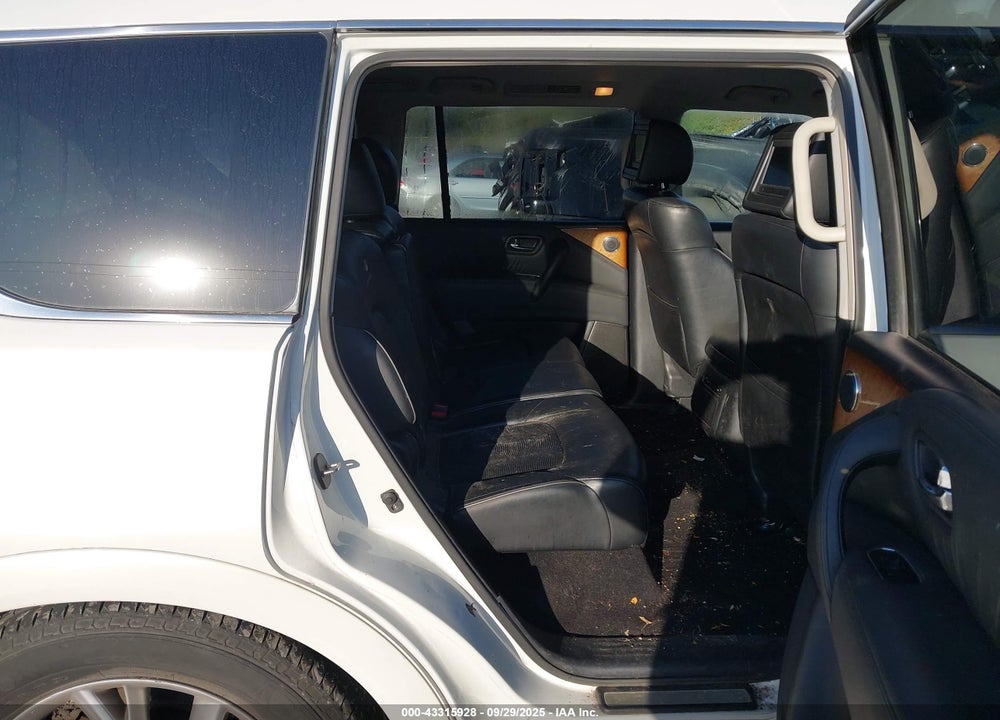 2011 INFINITI QX56 VIN: JN8AZ2NC5B9302671