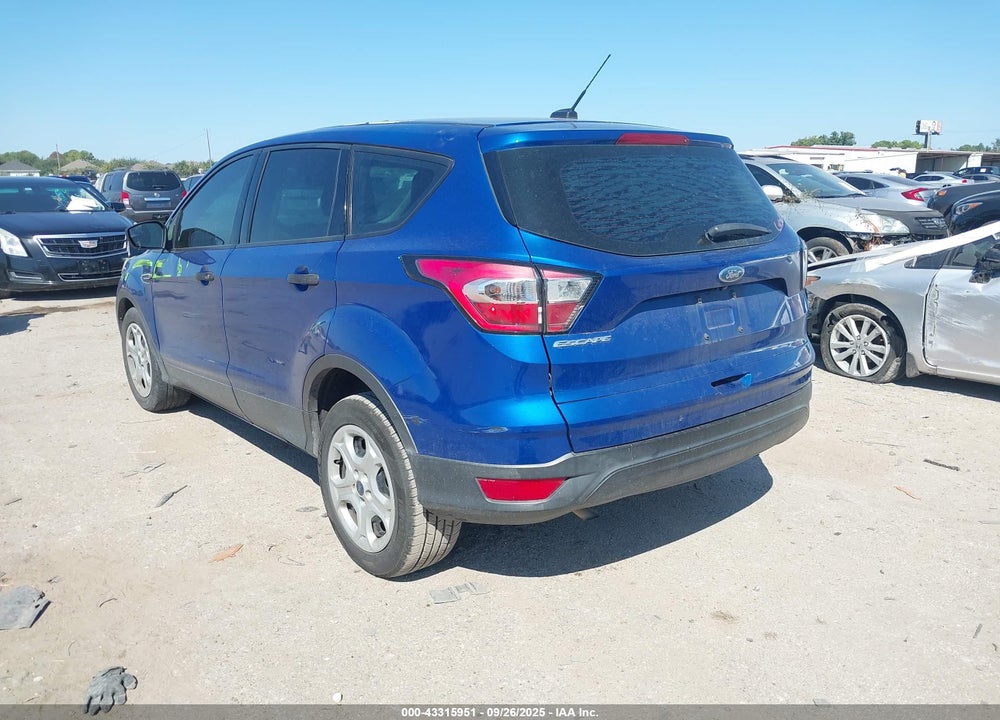 2017 FORD ESCAPE VIN: 1FMCU0F76HUE93768
