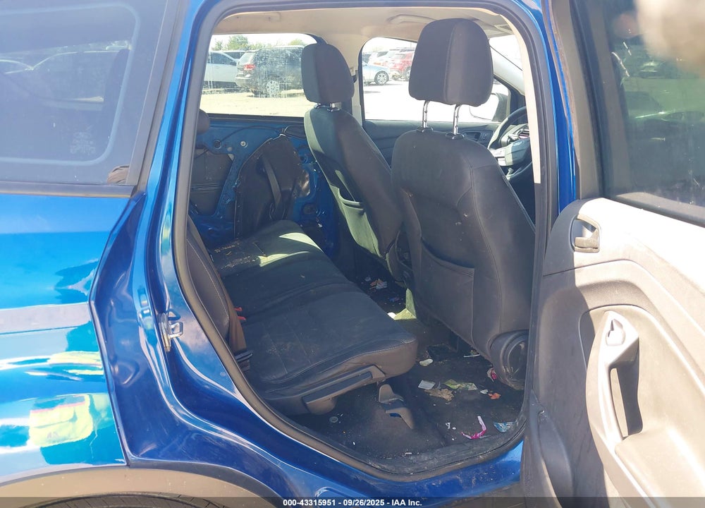 2017 FORD ESCAPE VIN: 1FMCU0F76HUE93768