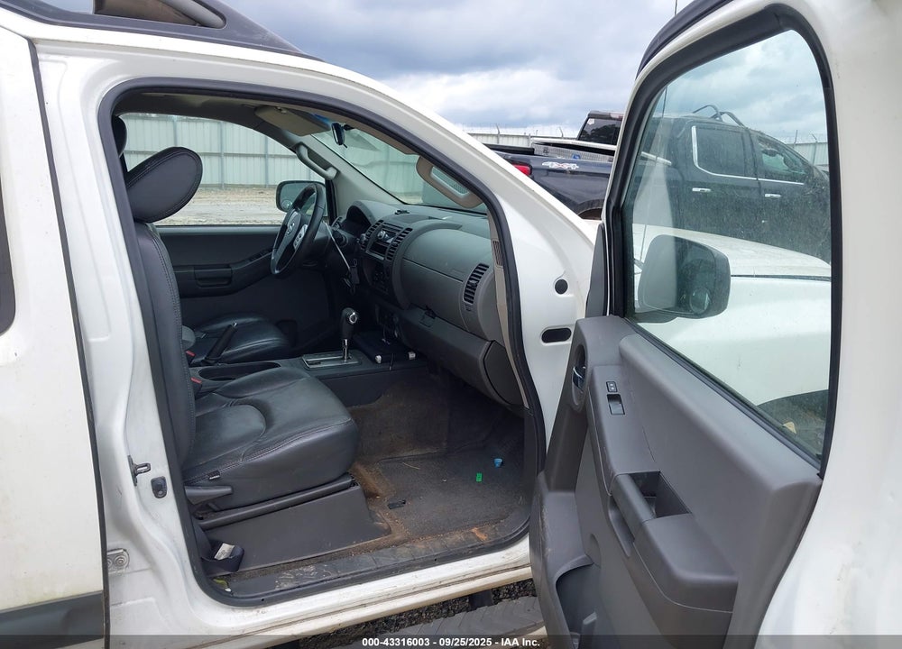 2013 NISSAN XTERRA VIN: 5N1AN0NU8DN815939