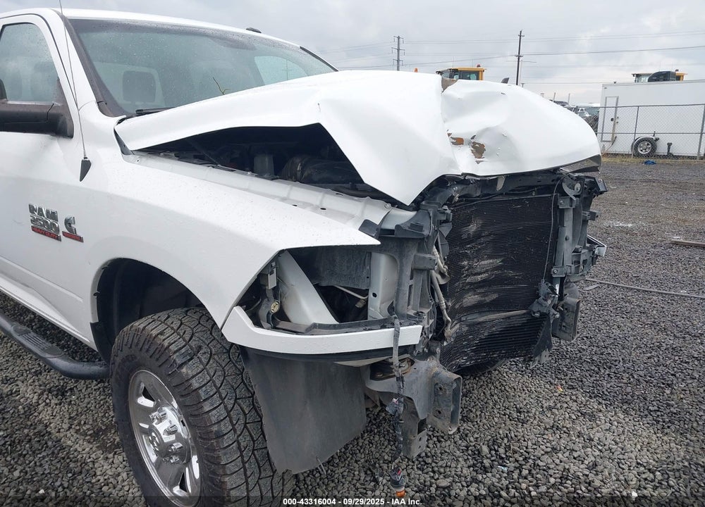 2018 RAM 2500 VIN: 3C6UR5HL6JG418019