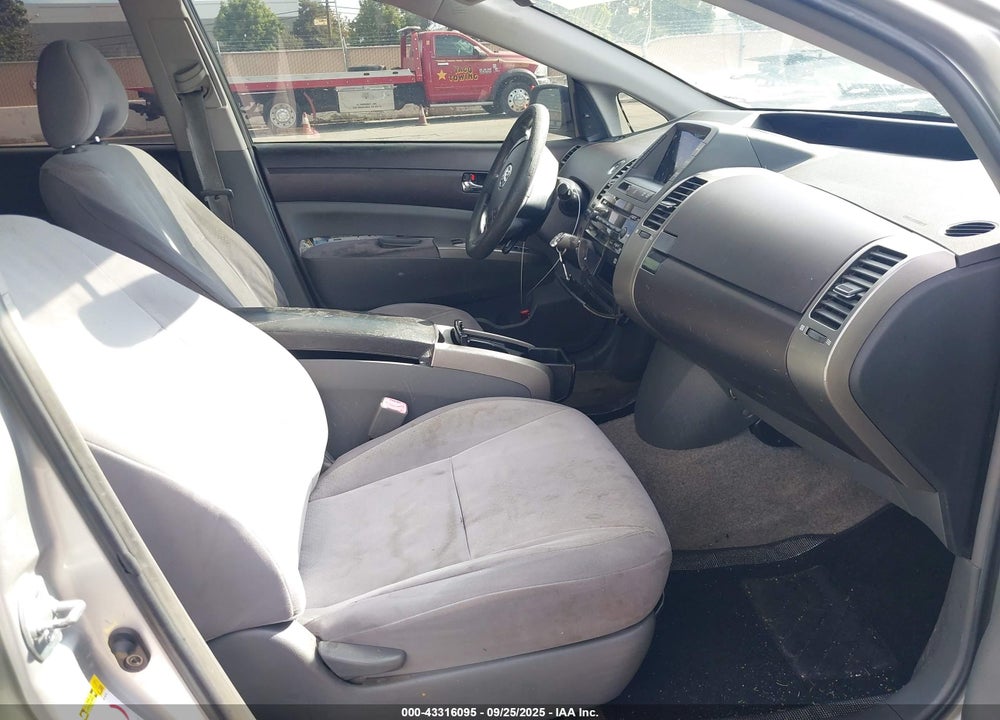2004 TOYOTA PRIUS VIN: JTDKB20U440095248