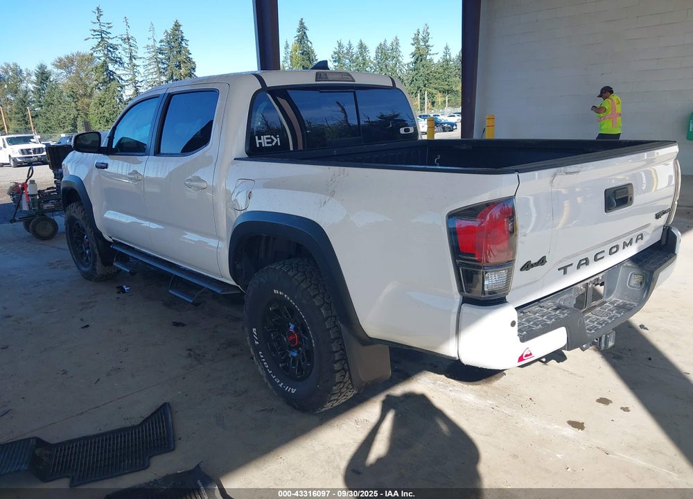 2019 TOYOTA TACOMA VIN: 5TFCZ5AN5KX183237