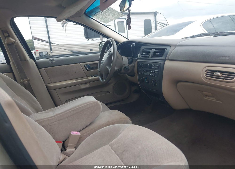 2001 FORD TAURUS SES VIN: 1FAFP55201G227894
